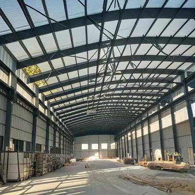 โครงสร้างหลังคาโลหะ Prefab โครงสร้างโลหะหนัก โครงสร้างโครงสร้างโกดัง