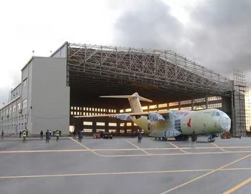 LANGE โครงเหล็กแผ่นรีดร้อน Hangar Bolt Connection โรงเก็บเครื่องบินสำเร็จรูป
