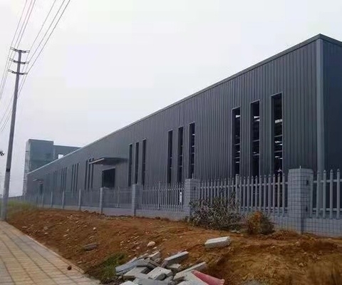 คลังสินค้าโครงสร้างเหล็ก OEM ODM Q235B การก่อสร้างห้องสำเร็จรูป